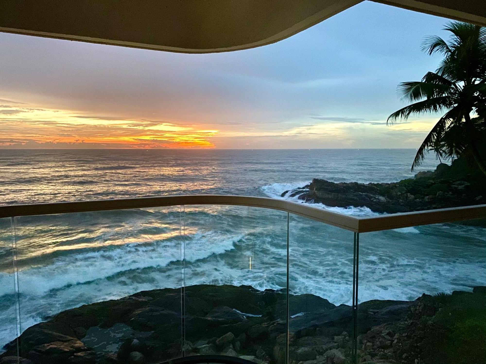 Rockholm At The Light House Beach Kovalam Εξωτερικό φωτογραφία